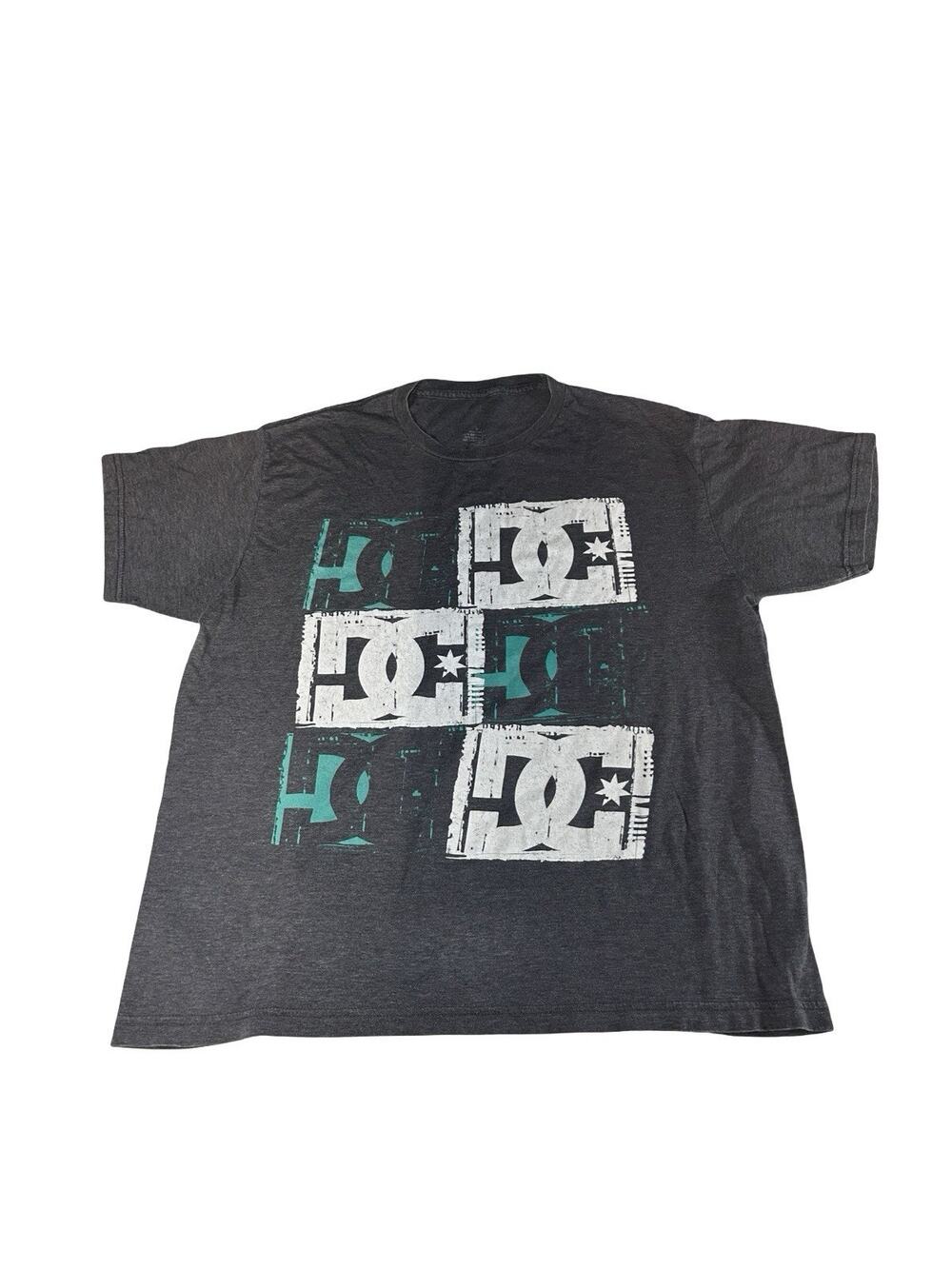 DC Shoes Men’s XL Gray Graphic Logo T-Shirt Y2K Streetwear